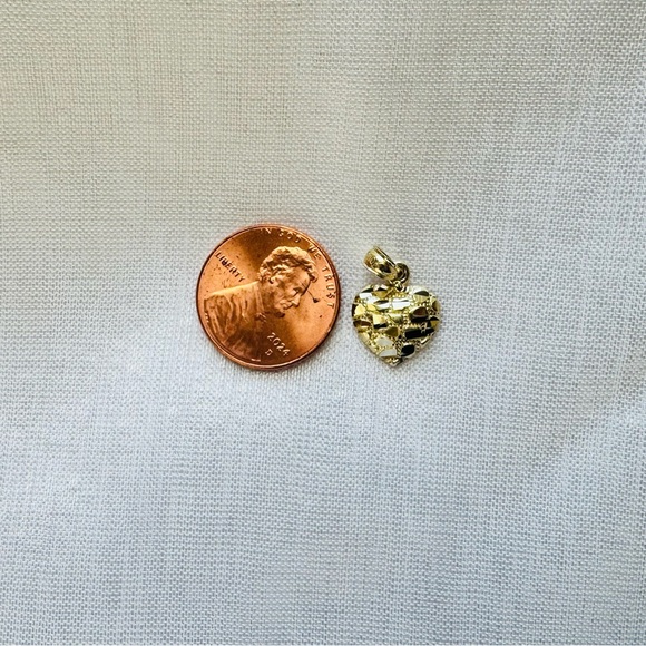 Real 10k Gold Heart Pendant - Picture 3 of 4